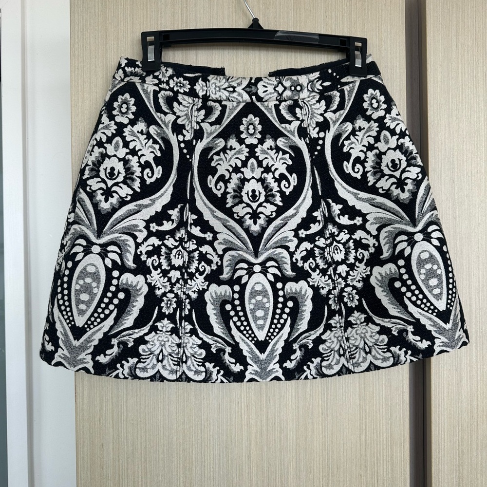 Alice & Olivia jacquard A line mini skirt. Size 0